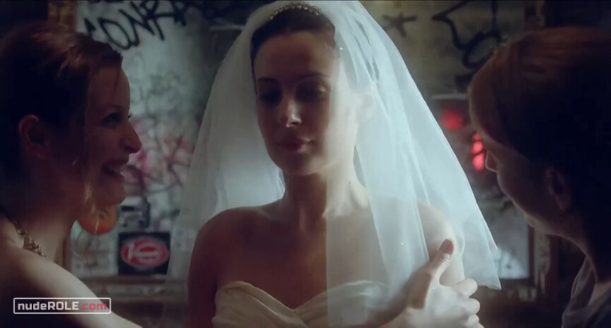 4. Jelena nude – Jelena, Katarina, Marija (2012)