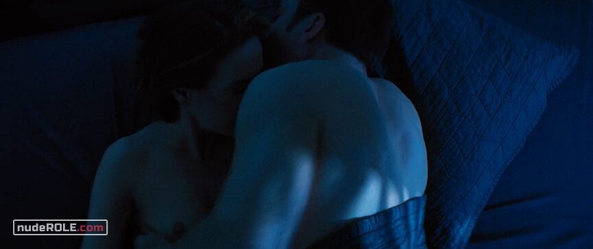 4. Kate Haber nude – The Runner (2015)