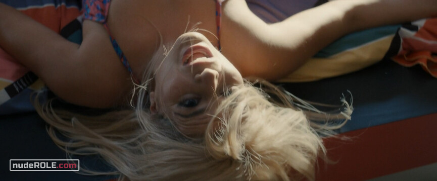 6. Tiffany Georgina sexy – Black Monday s03e01 (2021)