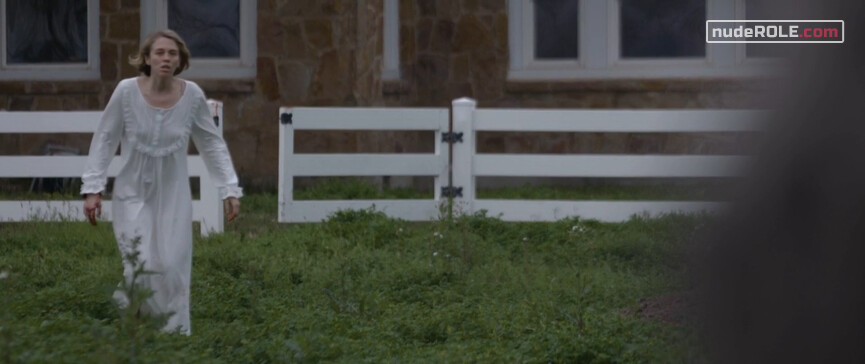 2. Sarah nude – Pasture (2020)