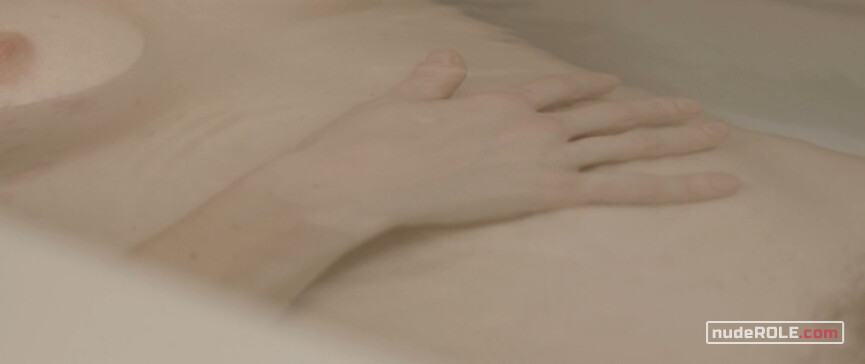 4. Sarah nude – Pasture (2020)