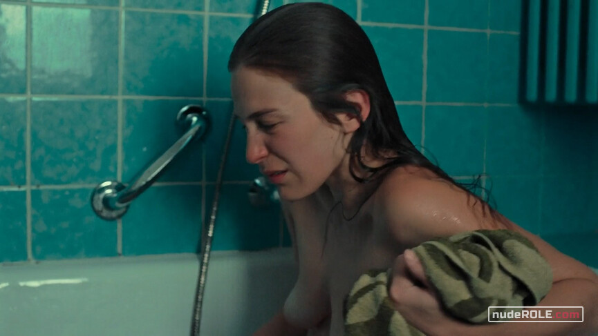 14. Seconda nude – Love Me Tender (2019)