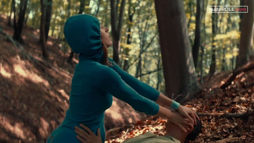 18. Seconda nude – Love Me Tender (2019)