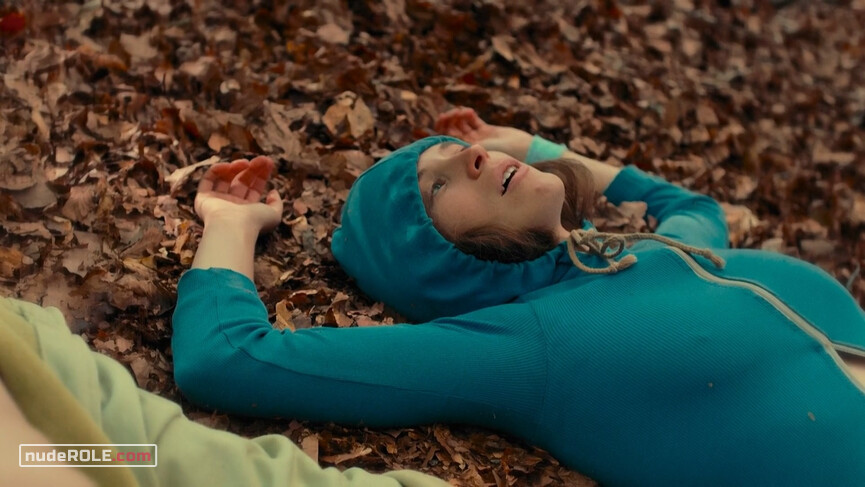 19. Seconda nude – Love Me Tender (2019)