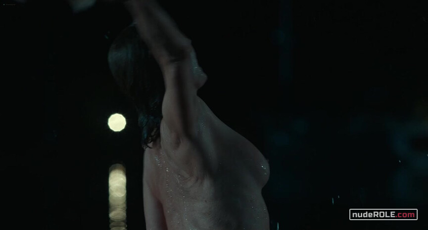 3. Hildy Good nude – The Good House (2021)