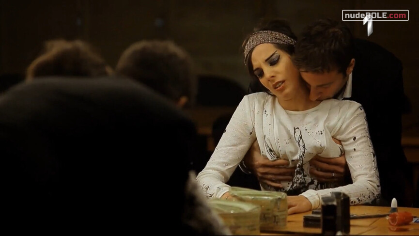 7. Tijana sexy – 4 Roses (2019)