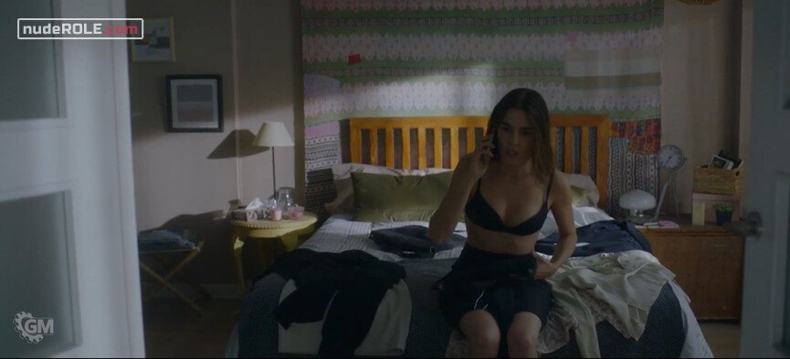 13. Isabel Mora nude – Parot s01e01-06 (2021)