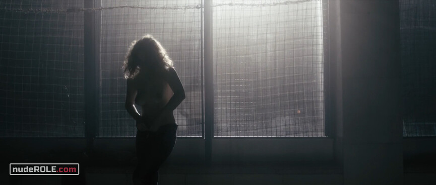 3. Beba nude – Hush... (2013)