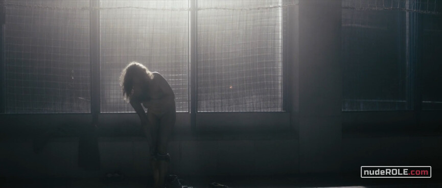 5. Beba nude – Hush... (2013)