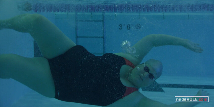 3. Sam sexy – Somebody Somewhere s01e01-02 (2022)