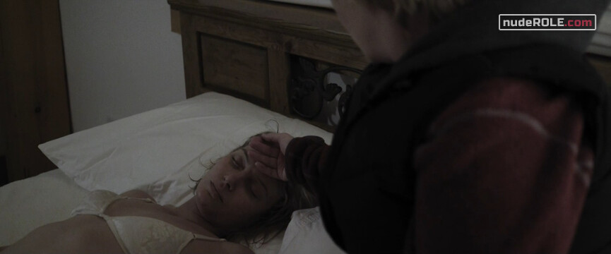 2. Marin sexy – Sender (2020)