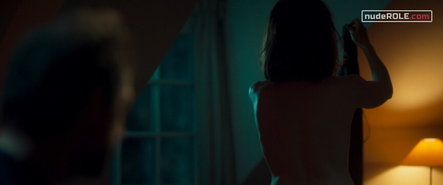 1. Audrey Pottier sexy – Tout nous sourit (2020)