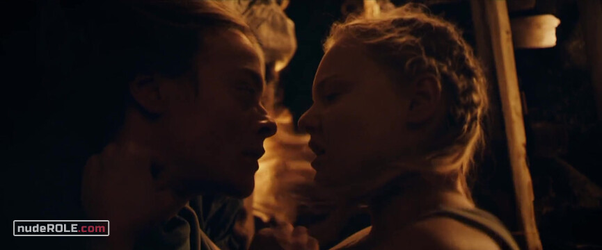 5. Lindi nude – Wild Republic s01e06 (2021) #2