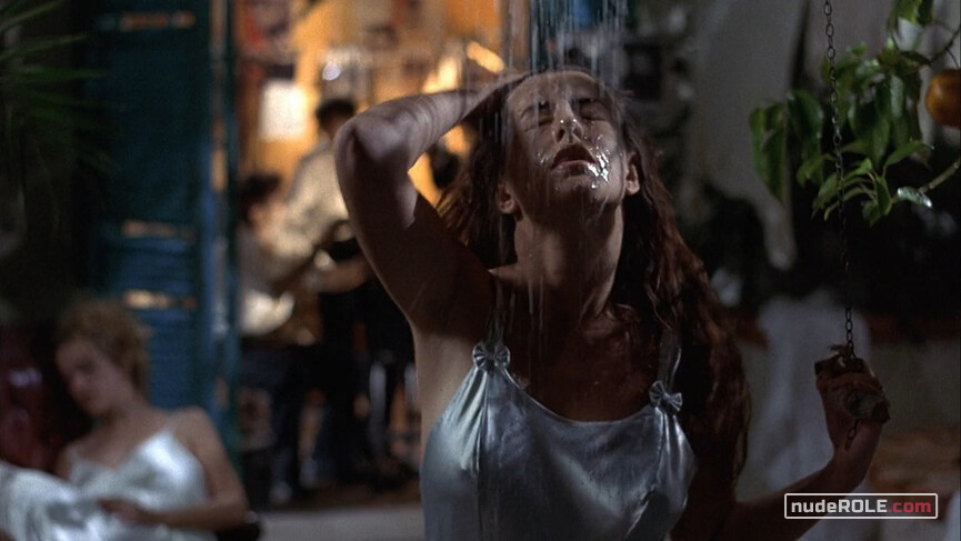 7. Lydu Lozinska nude – Vigo (1998)