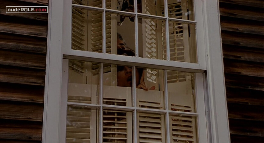 5. Leslie sexy – Deconstructing Harry (1997)