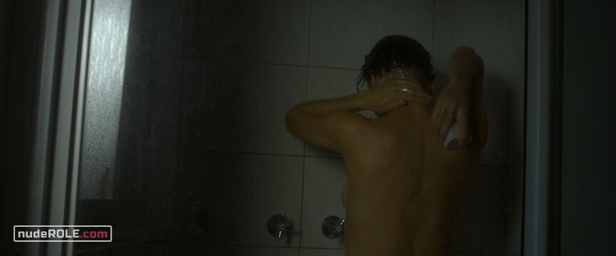 3. Lucy sexy – Lost Gully Road (2017)