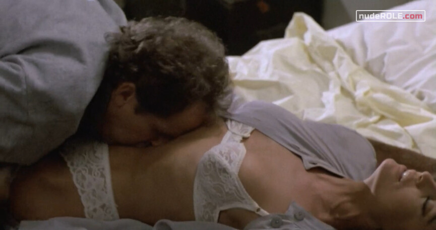 3. Evelyn nude – In Dangerous Company (1988)