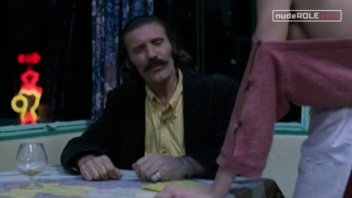 3. Lola nude – En medio de ninguna parte (1996)