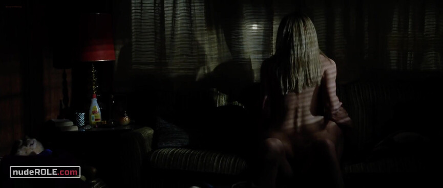 2. Stephanie nude – 8 Mile (2002)