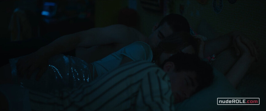 11. Raquel nude – Through My Window (2022)