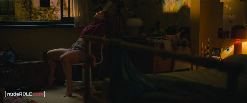 2. Raquel nude – Through My Window (2022)