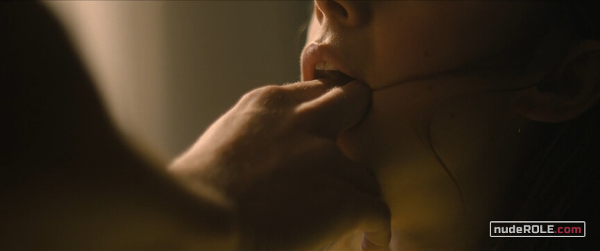 25. Raquel nude – Through My Window (2022)