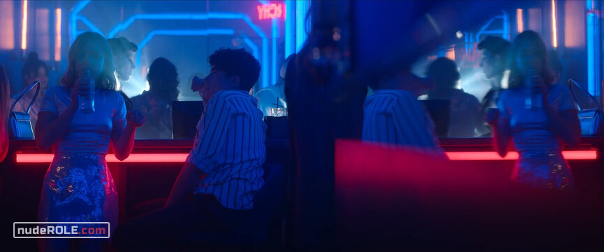 7. Raquel nude – Through My Window (2022)