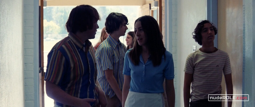 2. Alana sexy – Licorice Pizza (2021)