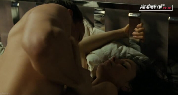 4. Lilian nude – Blackberry (2002)