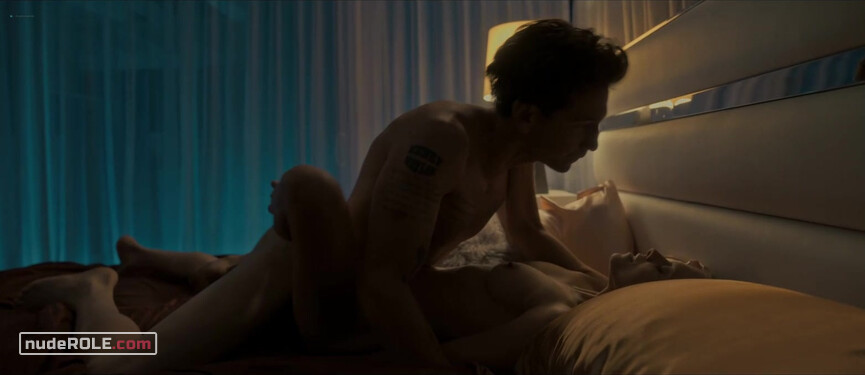 5. Isabelle Desnain nude , Elizabeth Shannonhouse sexy – American Gigolo s01e02 (2022)