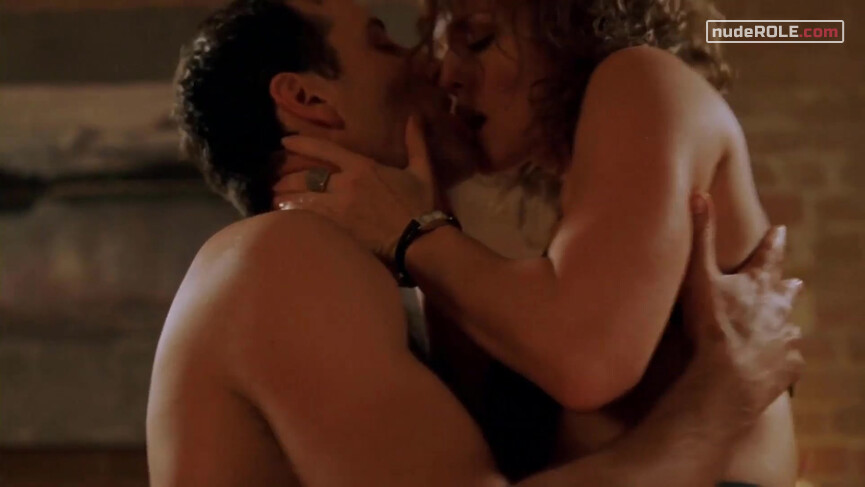 5. Rebecca Walker sexy – Crimes of Passion (2005)