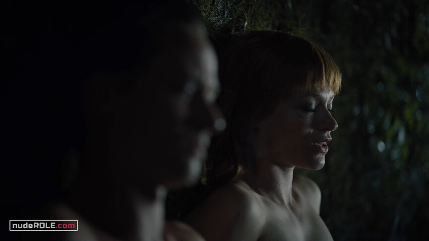 12. Franziska nude – Ich und die Anderen s01e01 (2021)