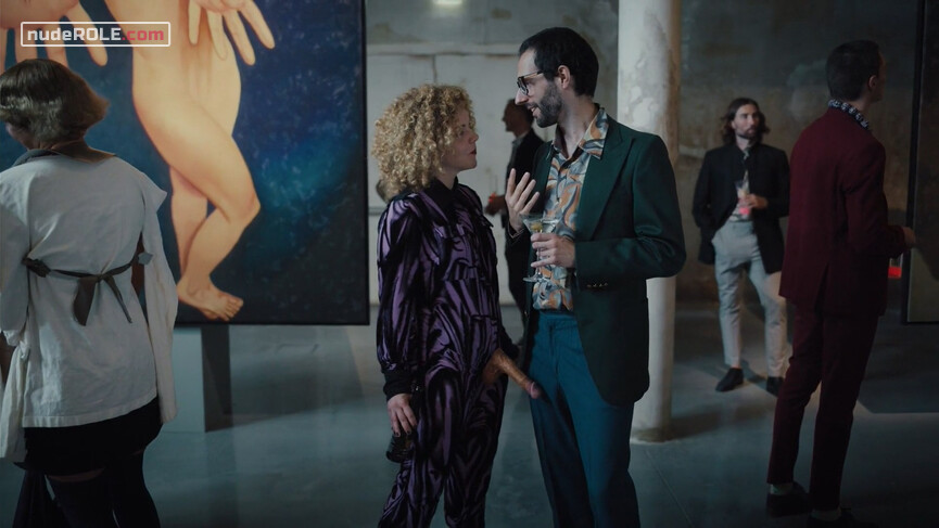 3. Franziska nude – Ich und die Anderen s01e01 (2021)