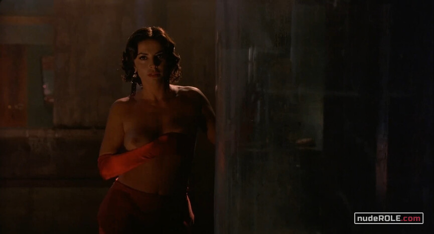 2. Francesca nude – Ghost Ship (2002)