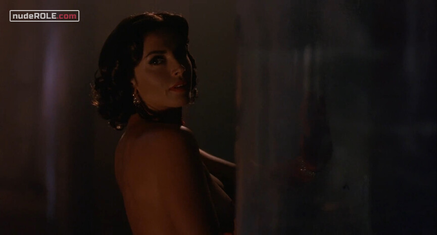 5. Francesca nude – Ghost Ship (2002)