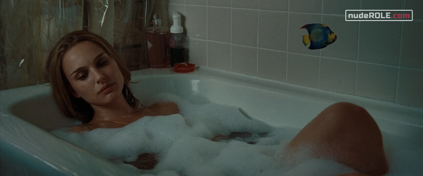 4. Grace Cahill sexy – Brothers (2009)