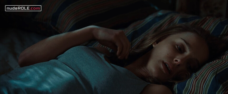 5. Grace Cahill sexy – Brothers (2009)