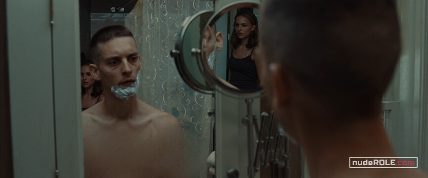 7. Grace Cahill sexy – Brothers (2009)