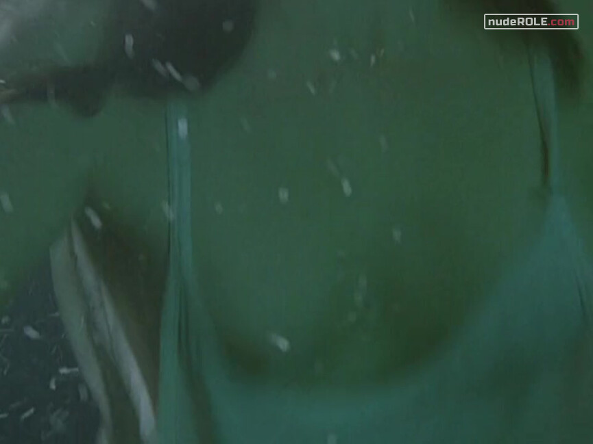 1. Claire nude , Silly sexy – Deeply (2000)