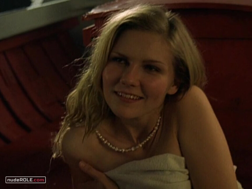 9. Claire nude , Silly sexy – Deeply (2000)