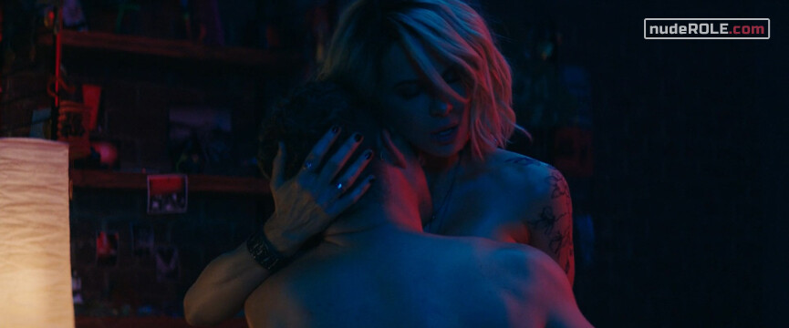 1. Lindy sexy – Jolt (2021)