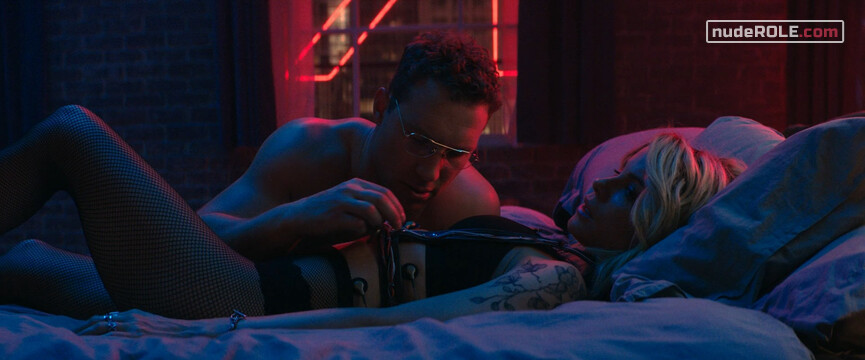 8. Lindy sexy – Jolt (2021)