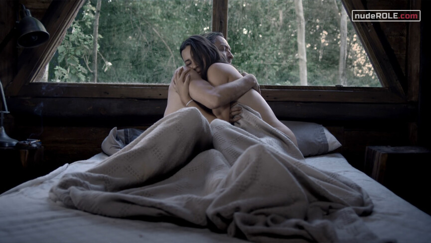 20. Jackie Venter nude – Sleeper's Wake (2012)