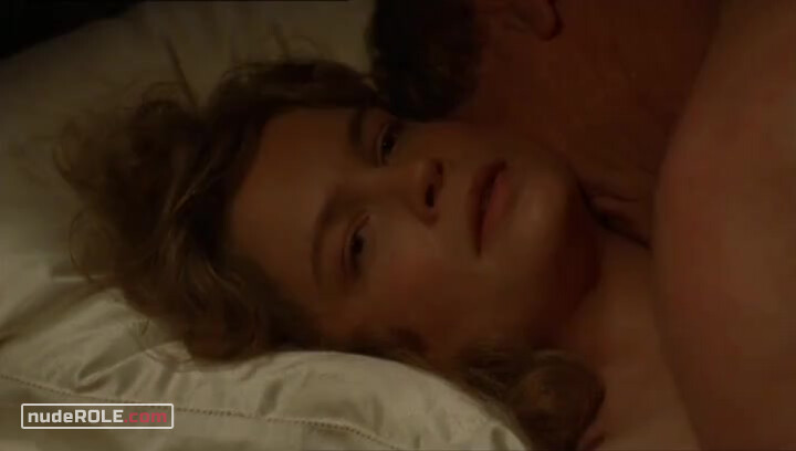 1. Julie de Maupin nude – Julie, chevalier de Maupin (2004)