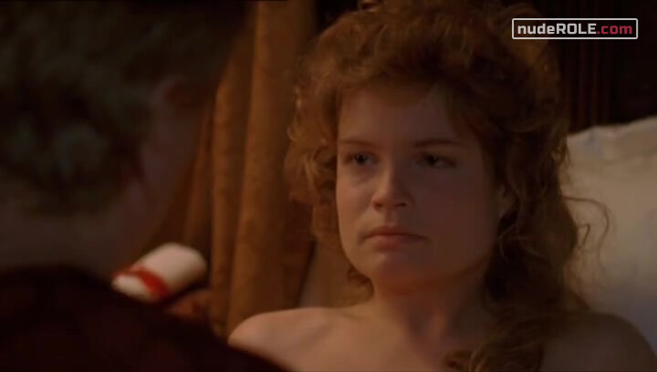 3. Julie de Maupin nude – Julie, chevalier de Maupin (2004)