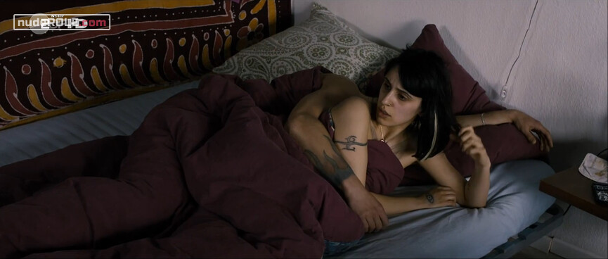 3. Pelin nude – Abgebrannt (2011)