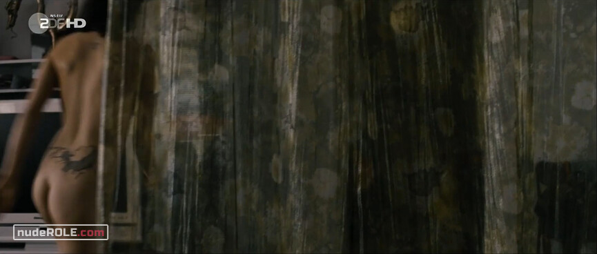 4. Pelin nude – Abgebrannt (2011)