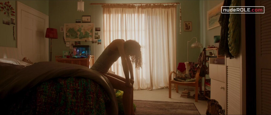 2. Jess nude , Lexie nude – Into the Deep (2022)