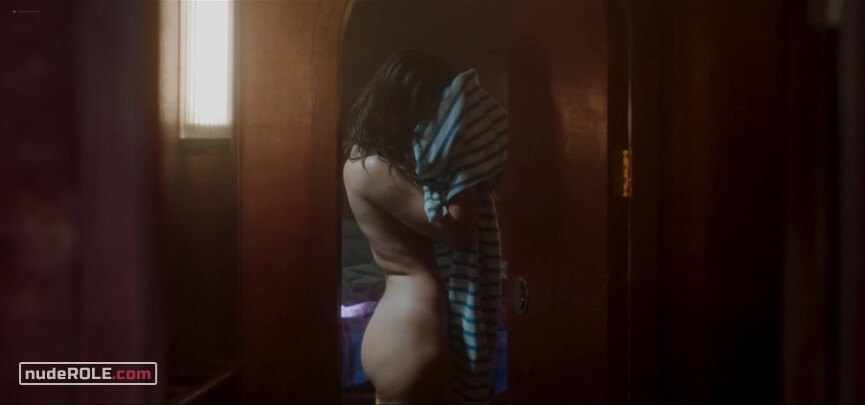 22. Jess nude , Lexie nude – Into the Deep (2022)