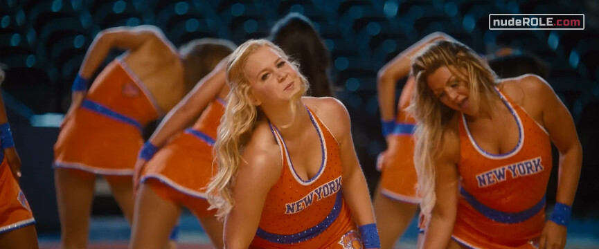 26. Amy sexy – Trainwreck (2015)